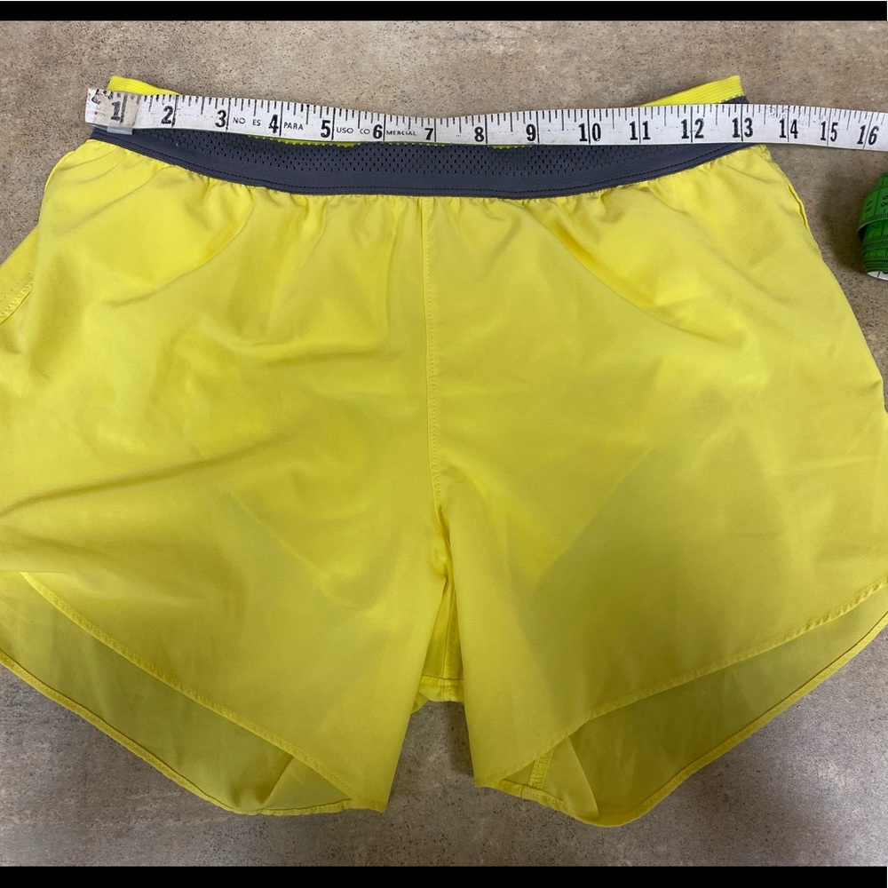 Winner 2.0 4" Rabbit shorts